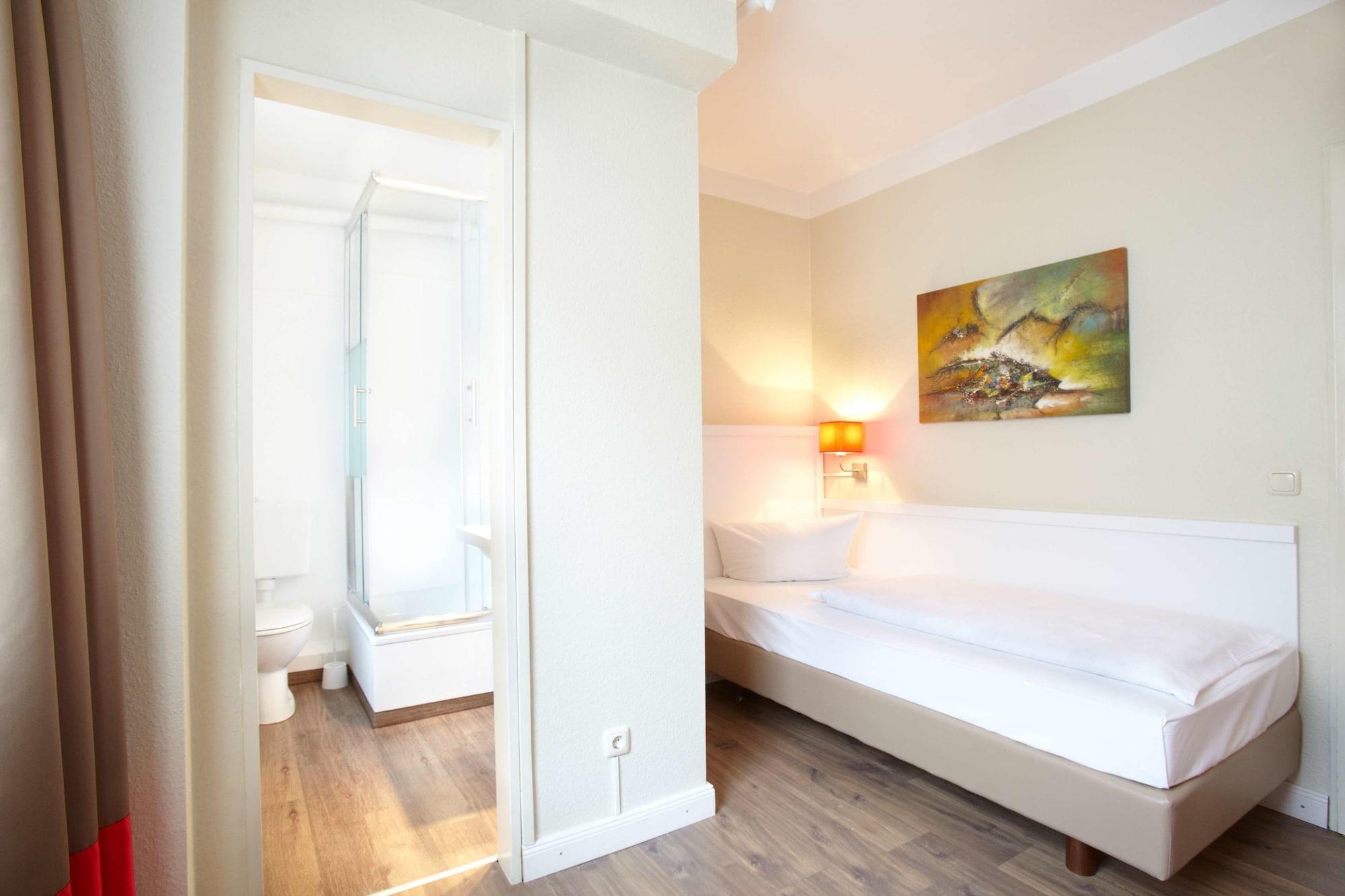 Hotel Ostseehalle Kiel by Premiere Classe Exterior foto