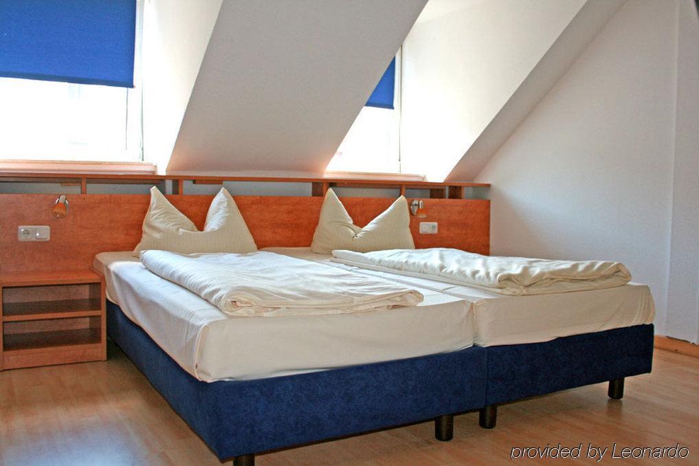 Hotel Ostseehalle Kiel by Premiere Classe Exterior foto